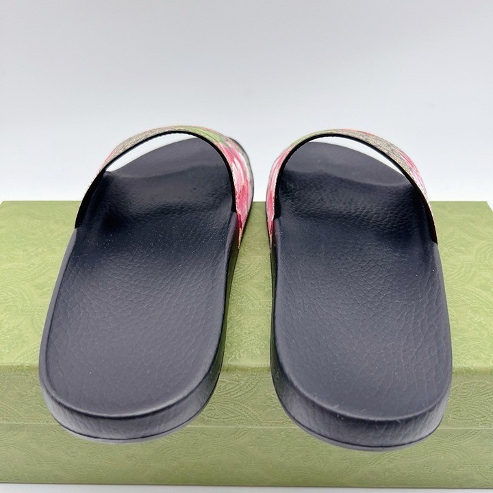 Gucci GG Bloom Supreme Floral Slides Sandals Womens EU 37 US 7- Authentic