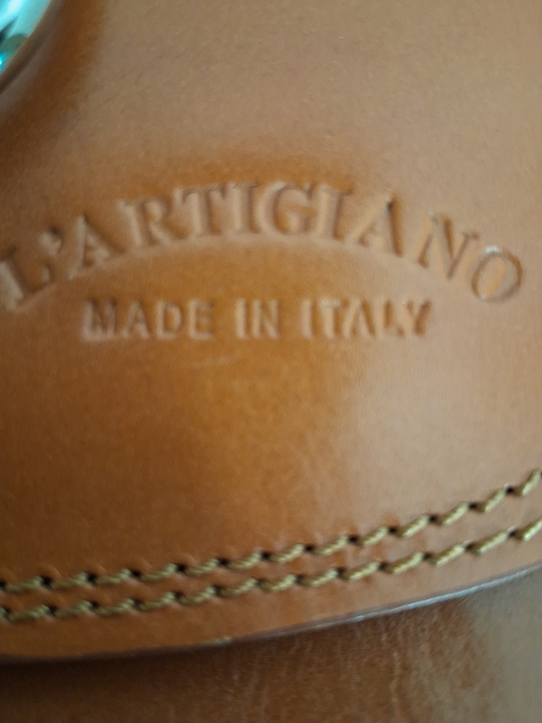 L’Artigiano Made In Italy Leather Brown Crossbody Bag , Vintage Saddle Style