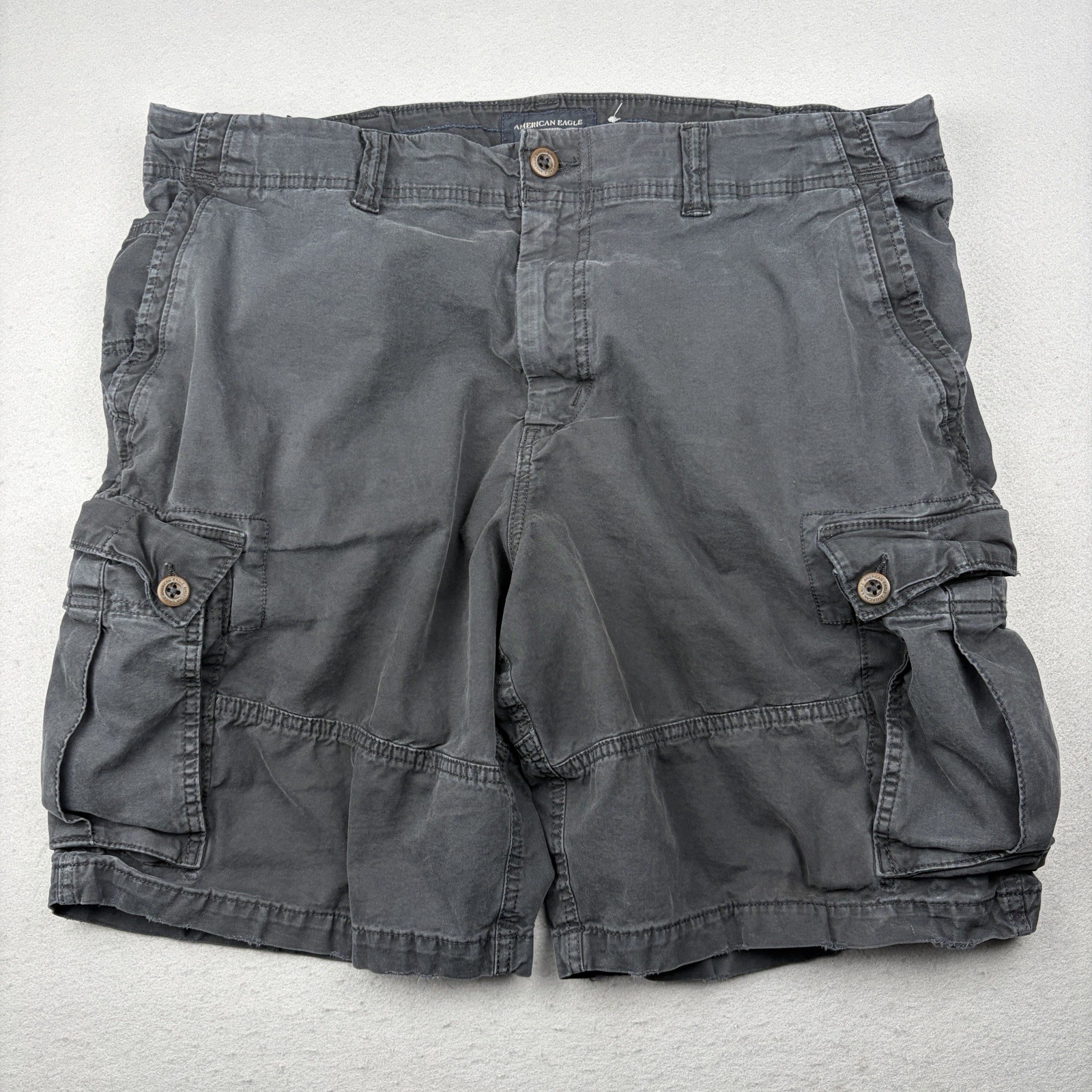 American Eagle Next Level Flex Cargo Shorts Men’s Tagged 40 (Fits 41)Faded Black
