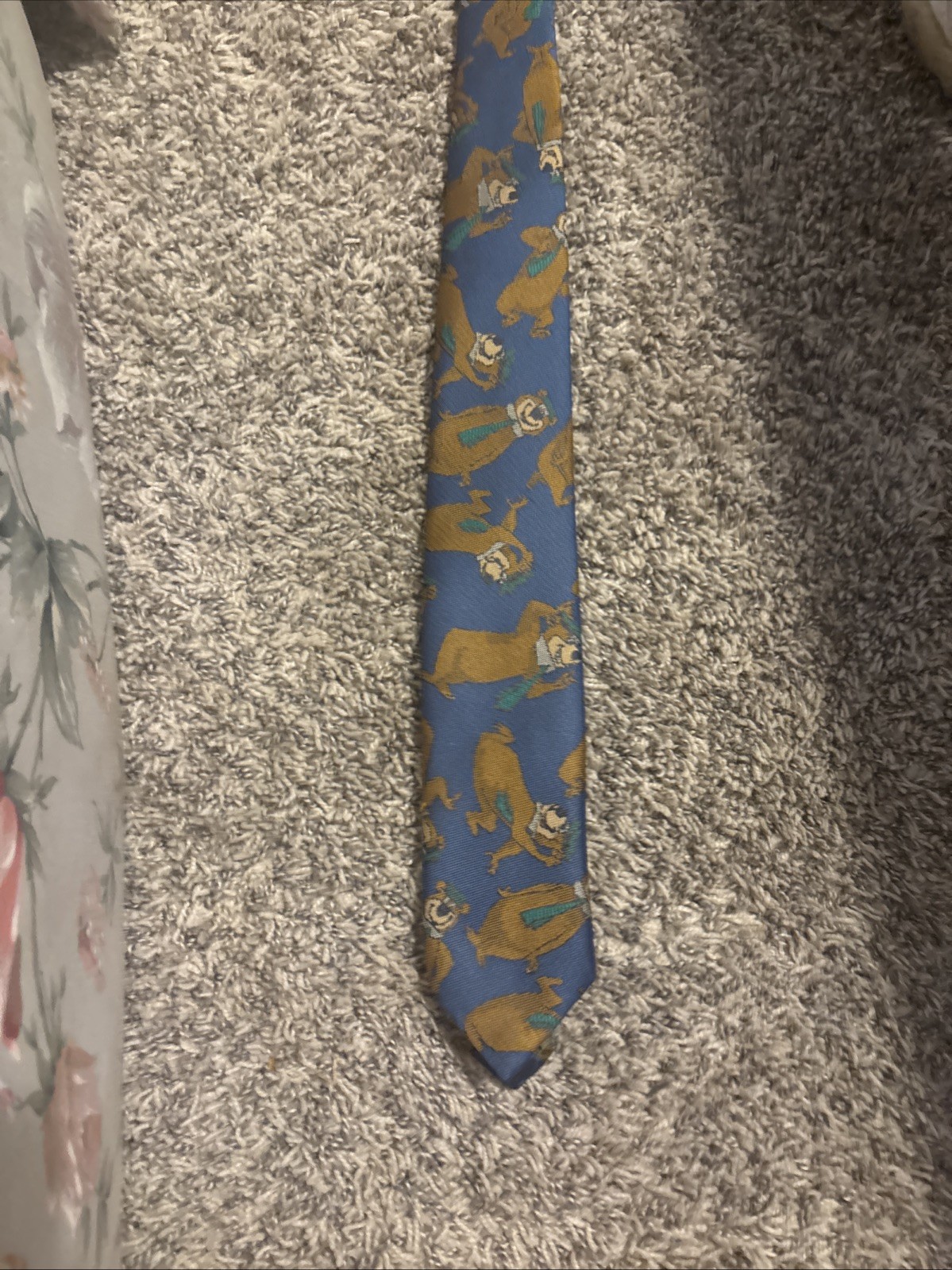 Ralph Marlin Yogi Bear Hanna Barbera 1992 Cartoon Necktie Vintage Classic