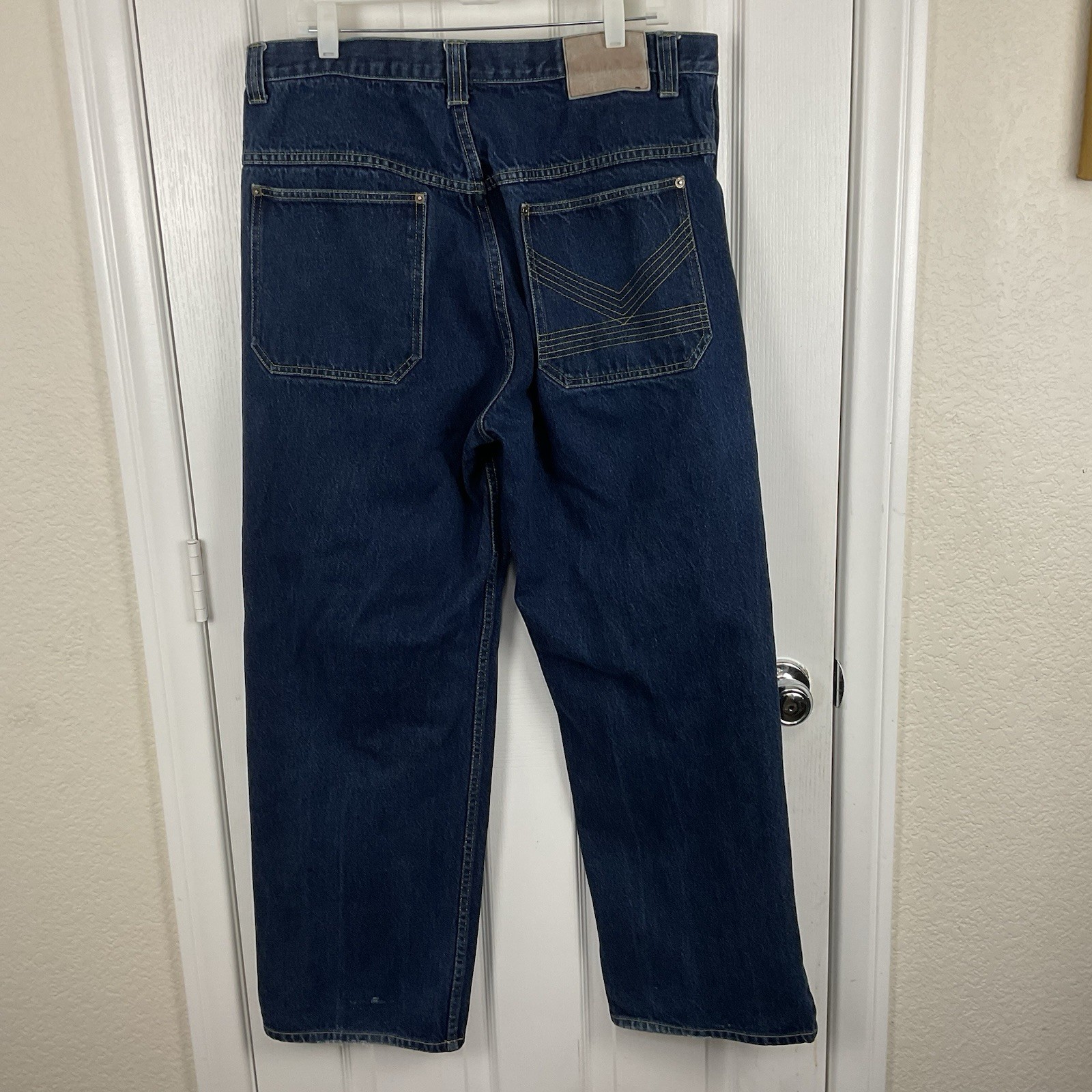 VTG Kangol Men’s Stone Washed Blue Straight Leg Zip Pocket Denim Jeans Size 38