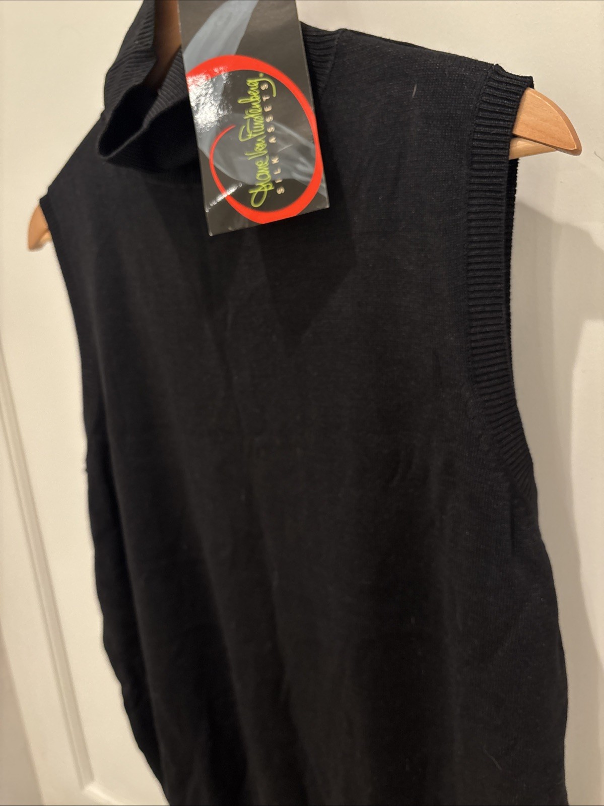 Diane Von Furstenburg Sleeveless Turtleneck Size 1X