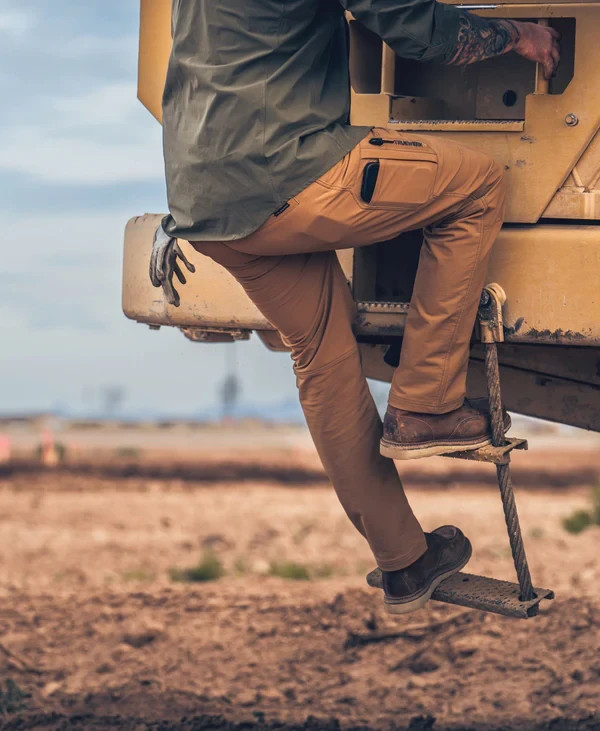 *Brand New* Truewerk T2 Werkpant Cargo Workwear Pants Men’s Size 36×32 – Sand