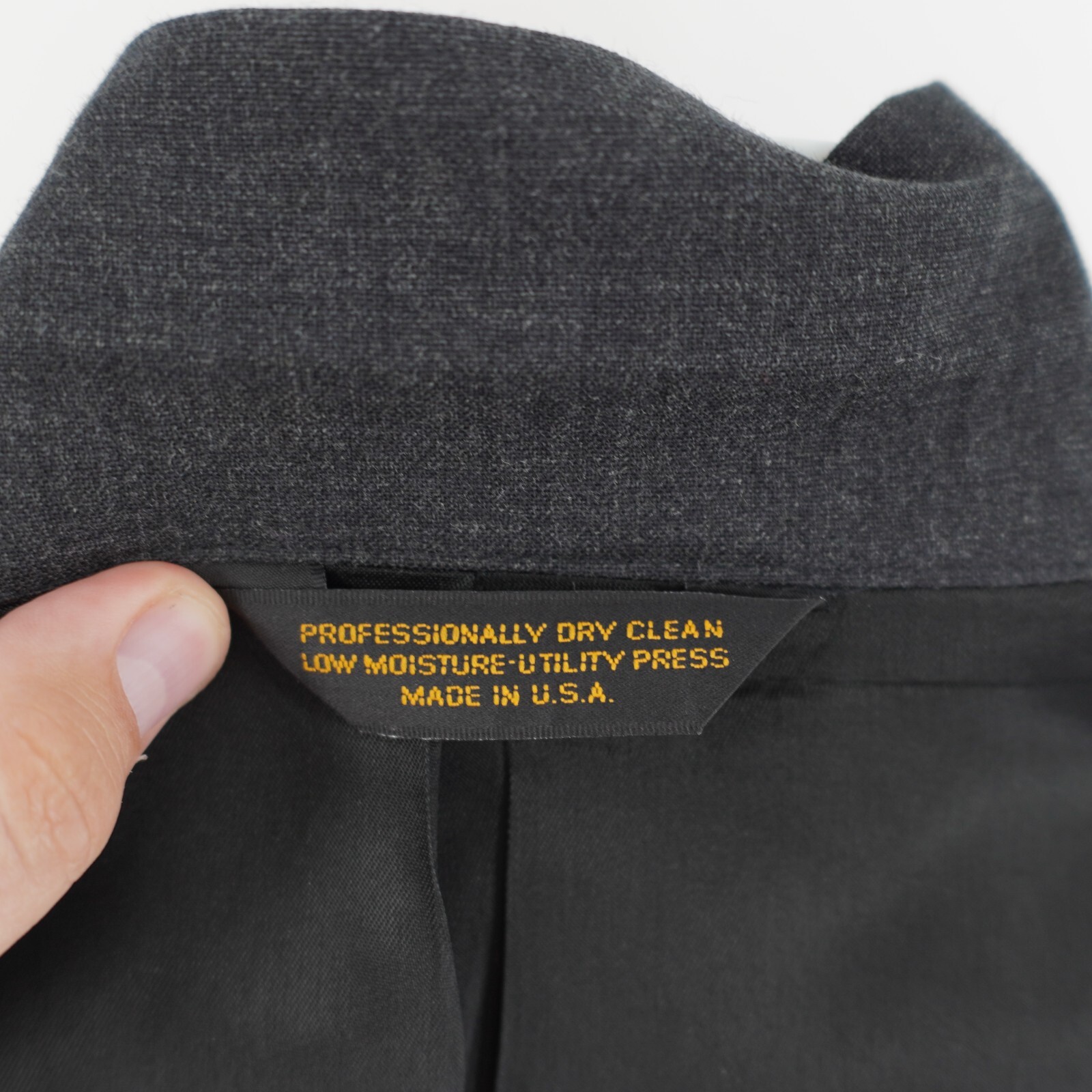 Tailors Row Deansgate Worsted Wool Gray USA 2 Button Blazer Sport Coat 42L