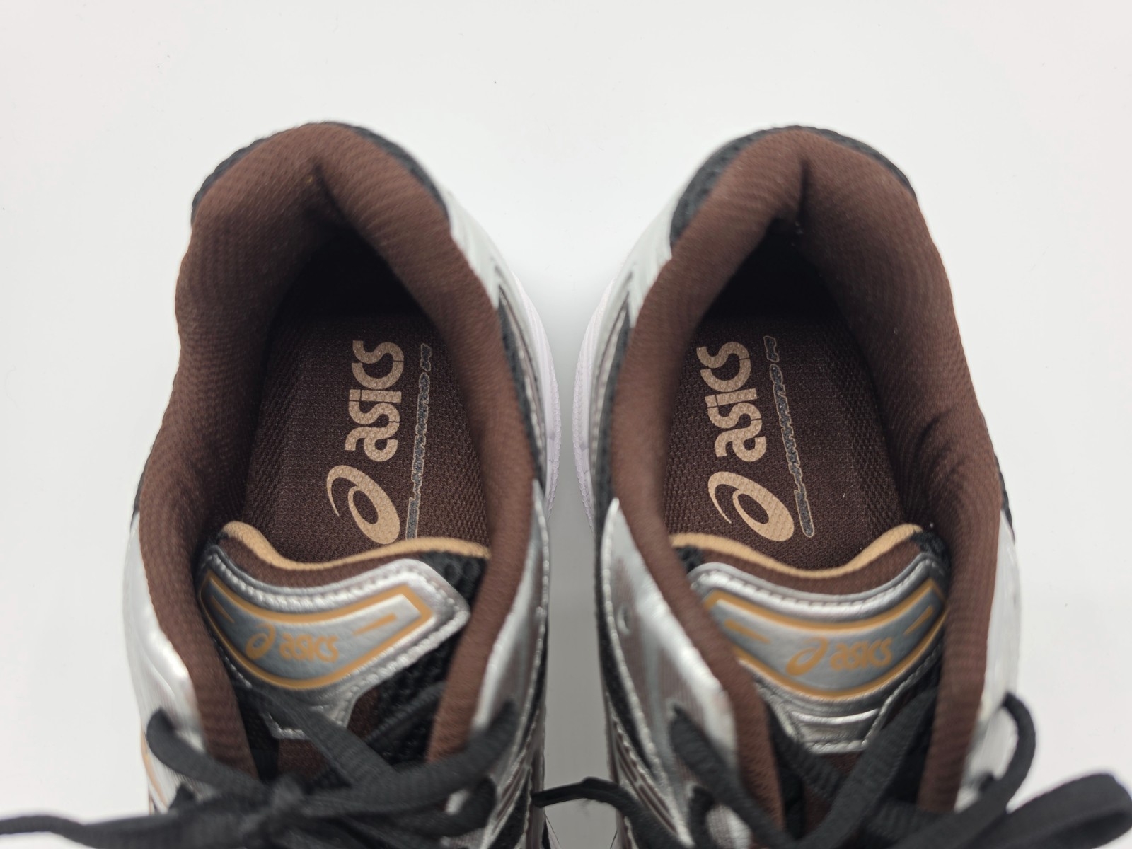 ASICS GEL-Kayano 14 Black Coffee Silver 1201A019 Mens 8.5 Womens 10