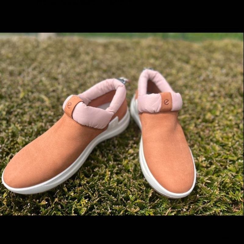 women ecco boots peach nubuck 40
