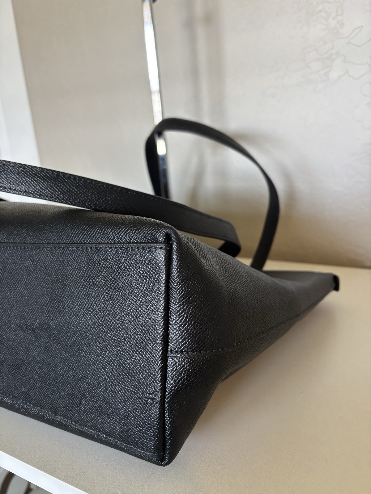 Coach NY City Gallery Tote Bag Leather F79608 Black Gold