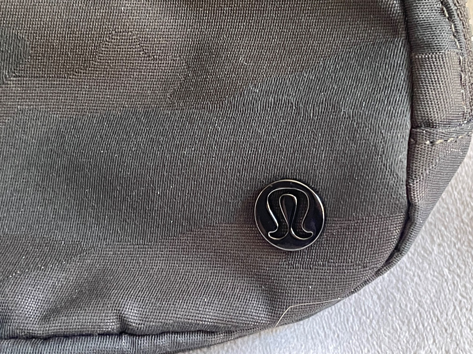Lululemon Everywhere Belt Bag Navy Camo