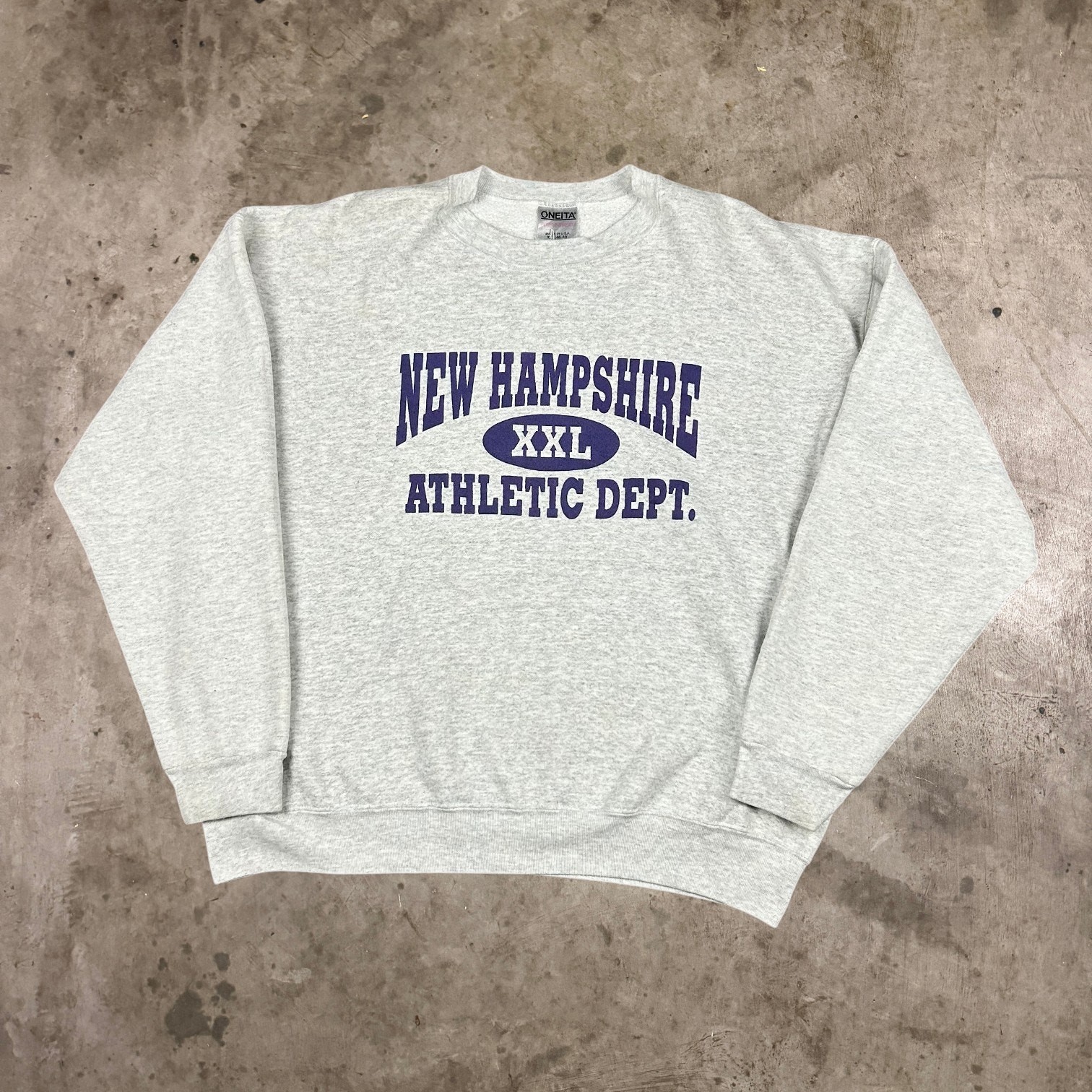 University of New Hampshire Athletic Department Sweatshirt Top Gray Mens Size XL