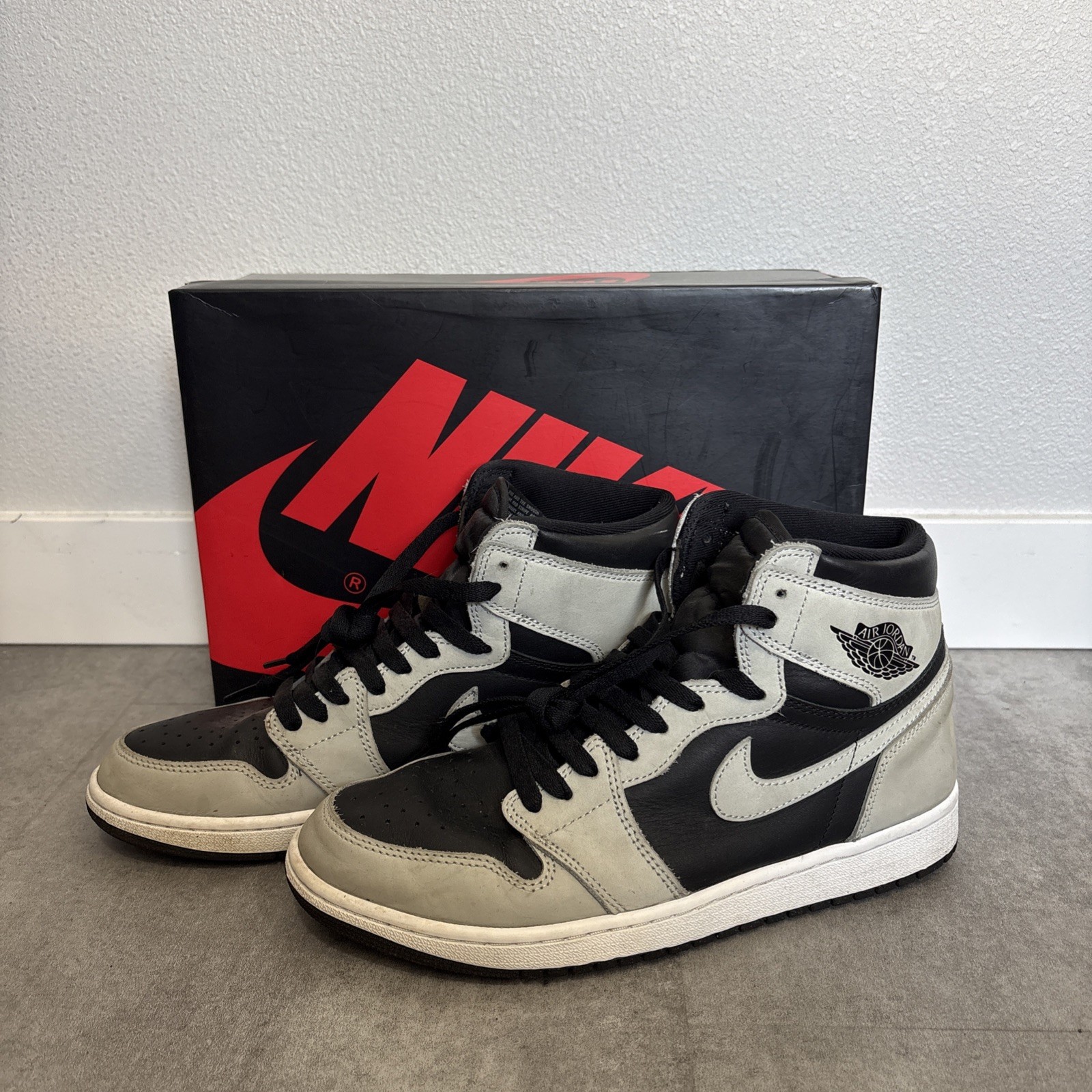 Air Jordan 1 Retro OG High Shadow 2.0 Sneakers Size 10.5