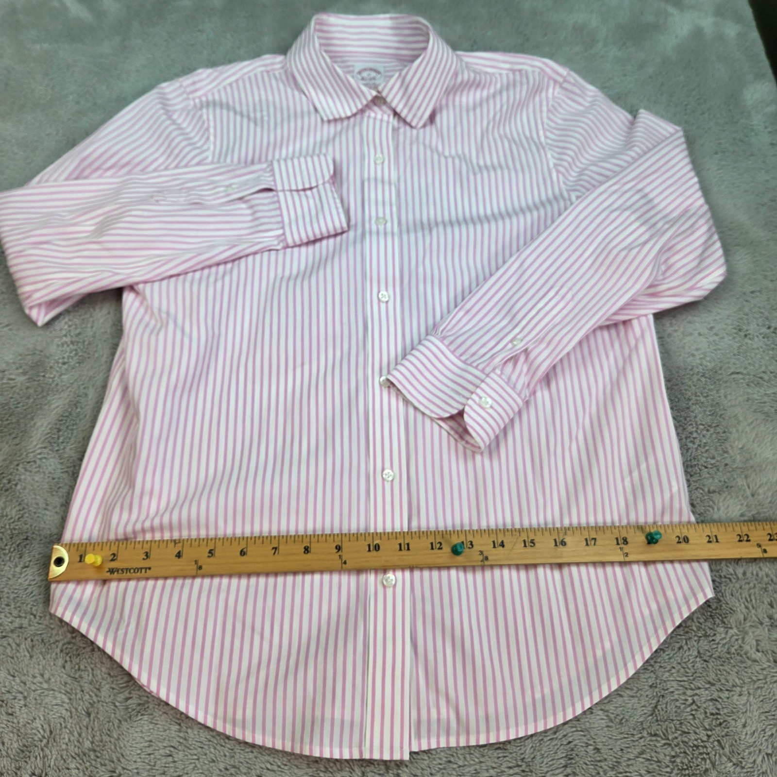 Brooks Brothers Button Down Womens Sz 12 Classic Fit Non-Iron Striped Pink White