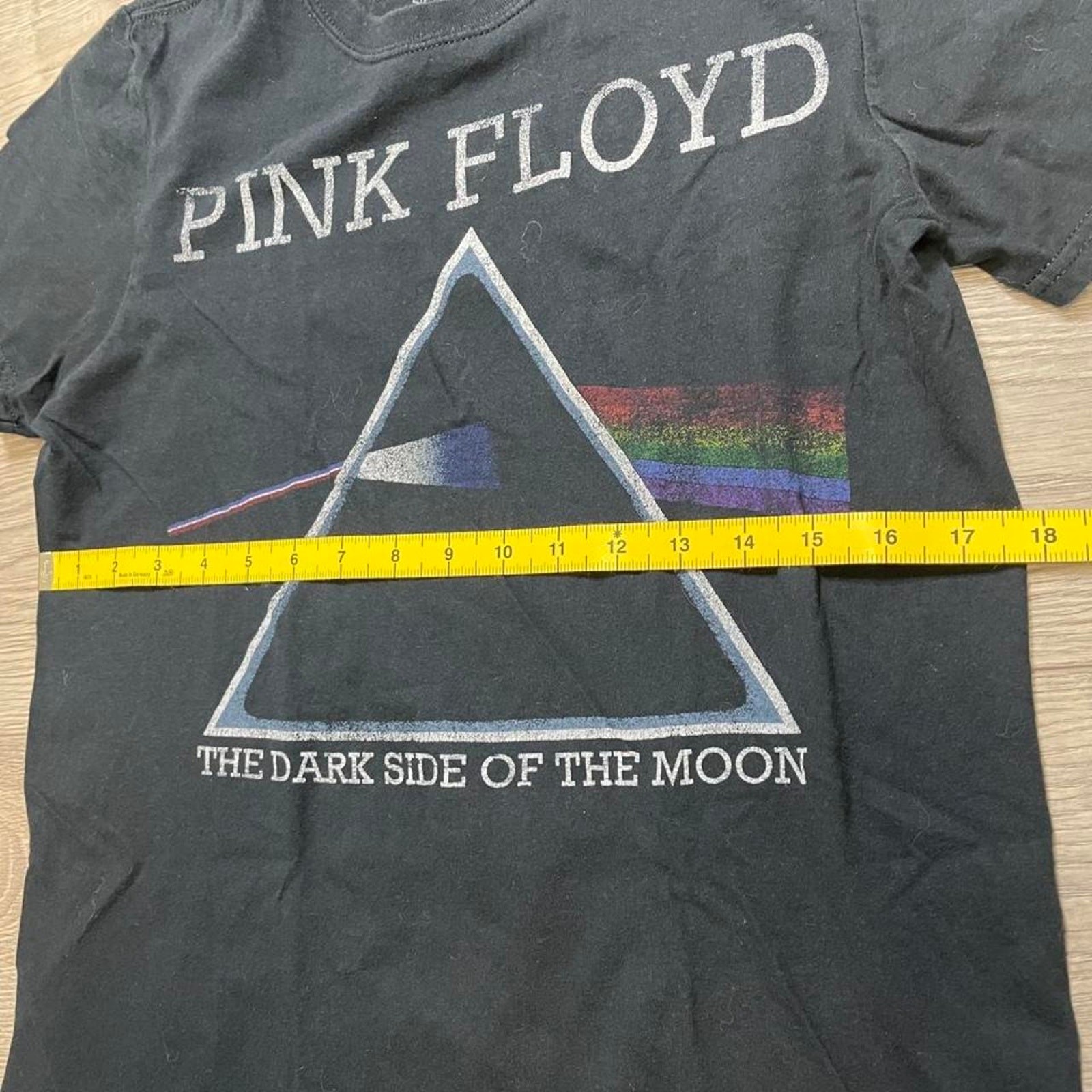 Pink Floyd The Dark Side Of The Moon Graphic Tee Shirt Black Small