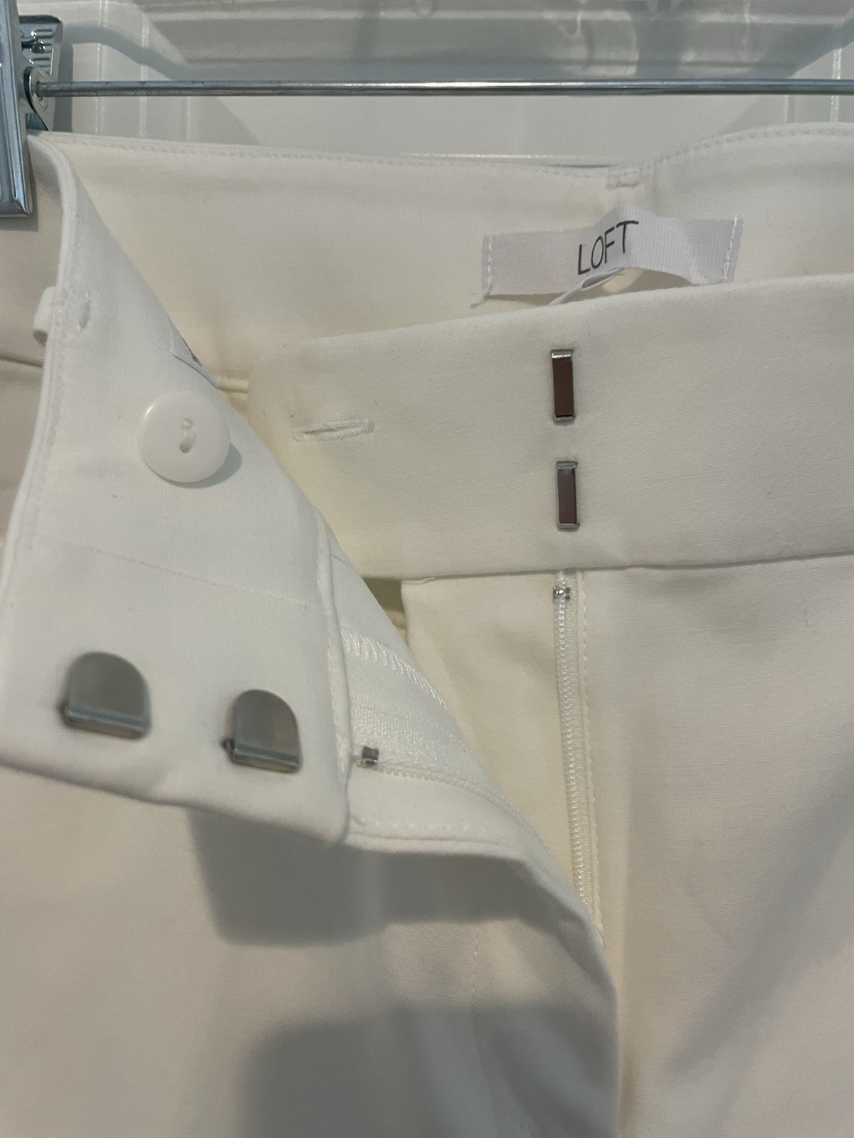 NWT LOFT Curvy Cropped Riviera Pant Sz 10 White Tailored Preppy Pockets Stretch