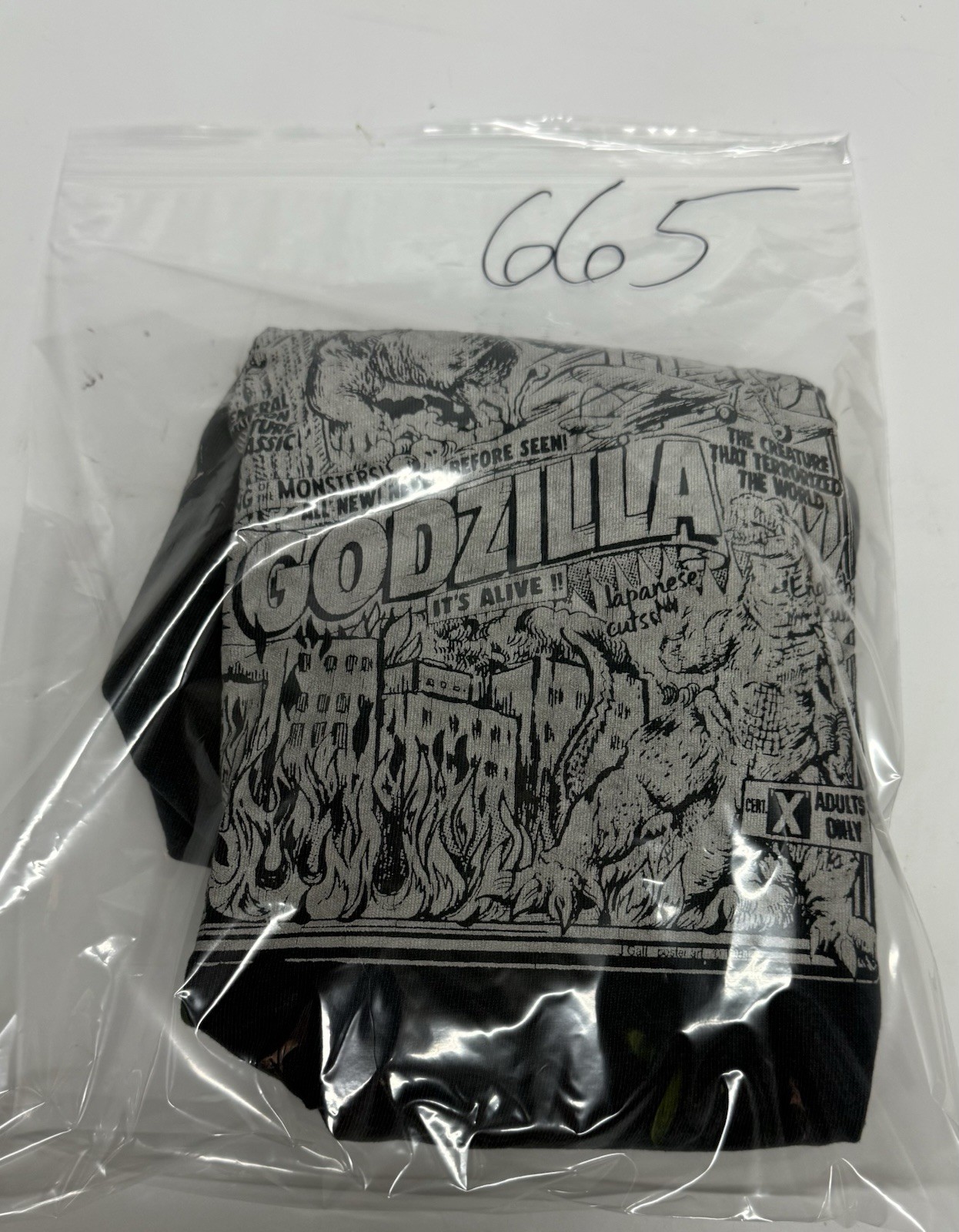 J. Galt Godzilla King Kong Graphic Print Black Crew Neck Long Sleeve T-Shirt L