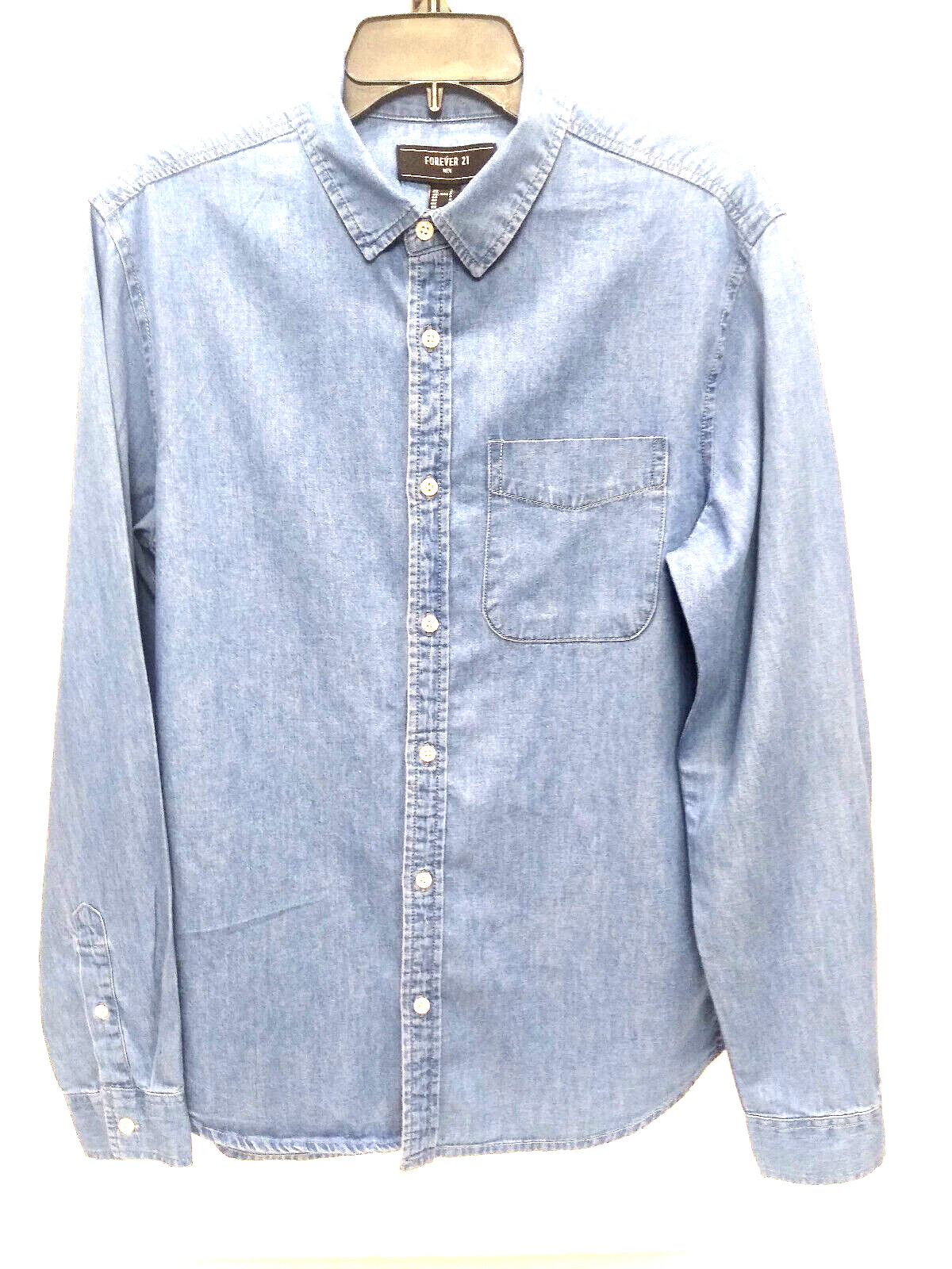 FOREVER 21 Men’s longsleeve shirt, SZ small, blue, 2 button cuff & closure