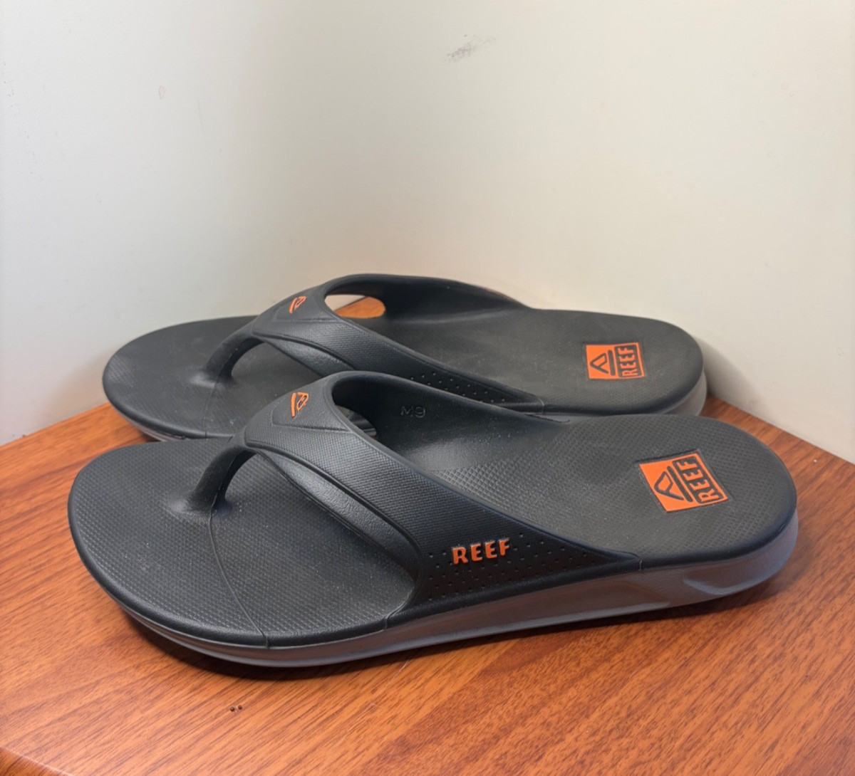 Reef One Fanning Men’s Flip-Flop Sandals Size 9 Black/Grey