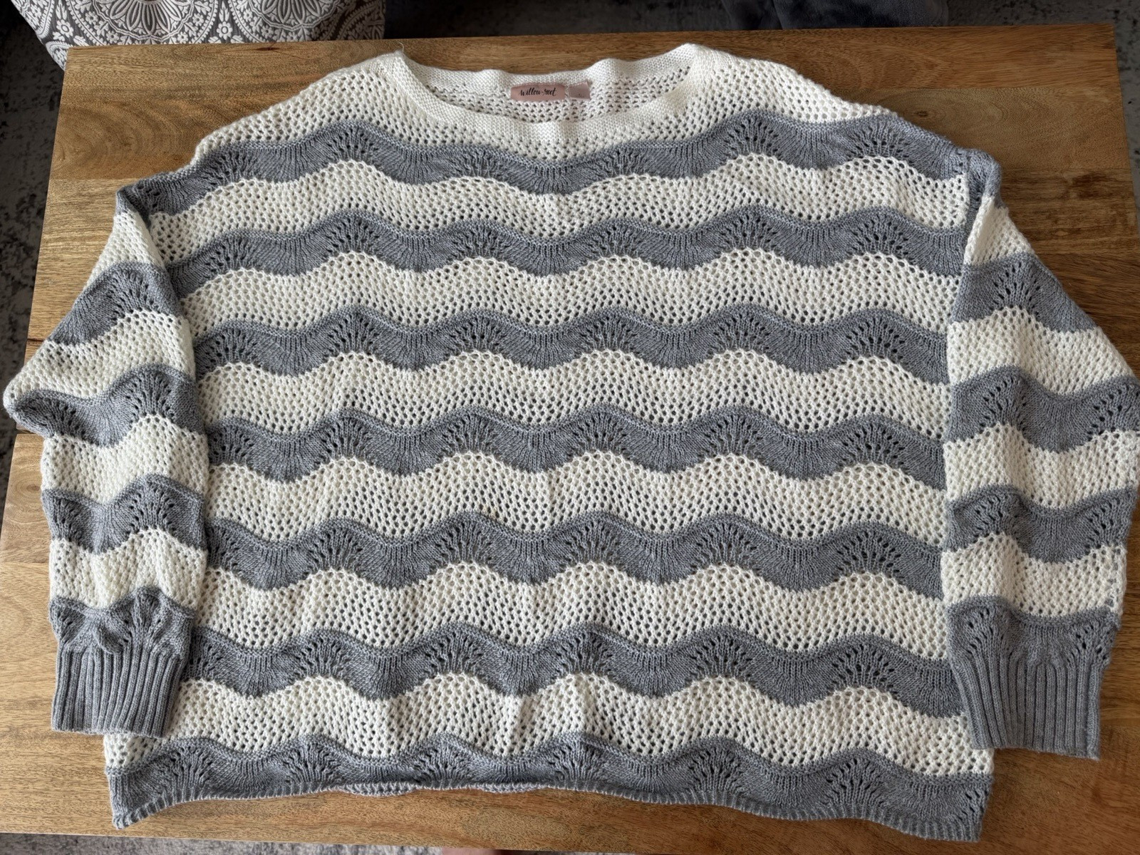Willow+Root Women’s Knit Pullover Sweater Gray/White Striped Crew Neck L