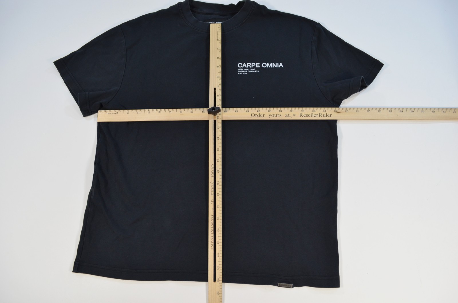 Carpe Omnia Men’s Short Sleeve Cotton T Shirt Seize Everything Medium 2018