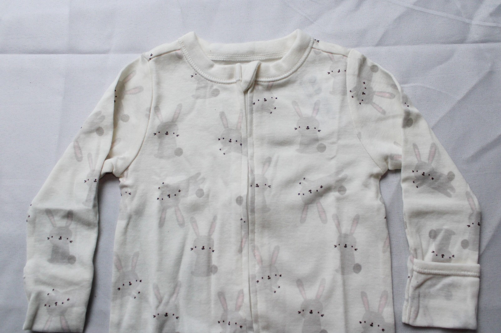 Old Navy Unisex Baby’s 2 Way Zip Footed One Piece Pajama EJ3 Bunny Size 6-9M NWT