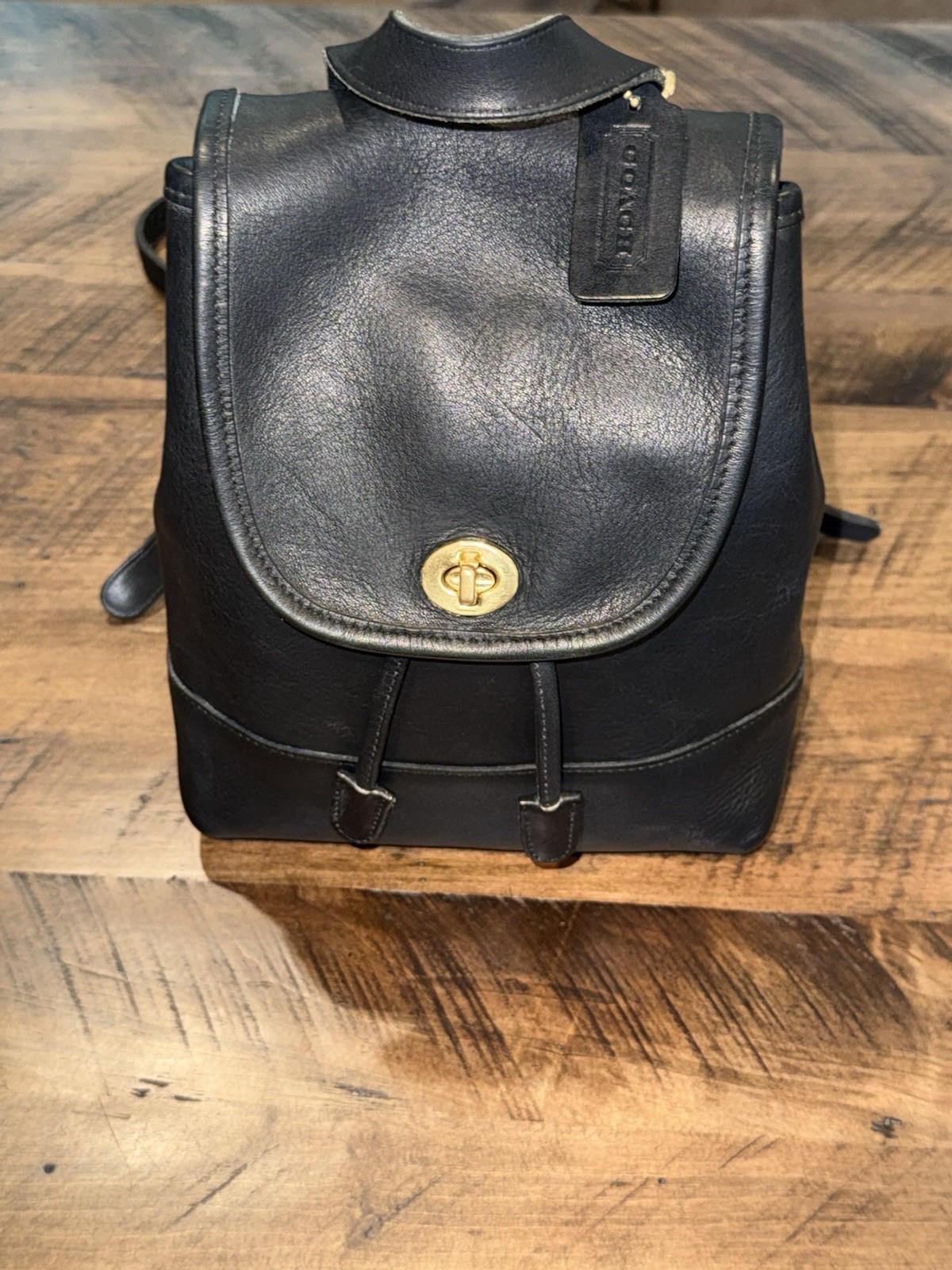 Coach Vintage 9960 Black Leather Small Daypack Backpack Turnlock USA 1995 EUC