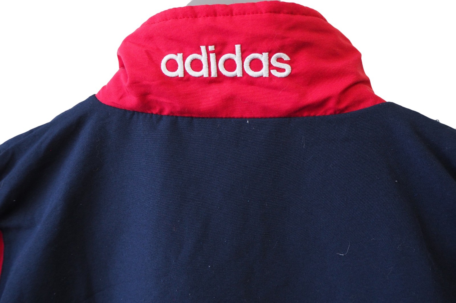 Vintage ADIDAS Track Jacket Full Zip Size M blue red sport classic 90s