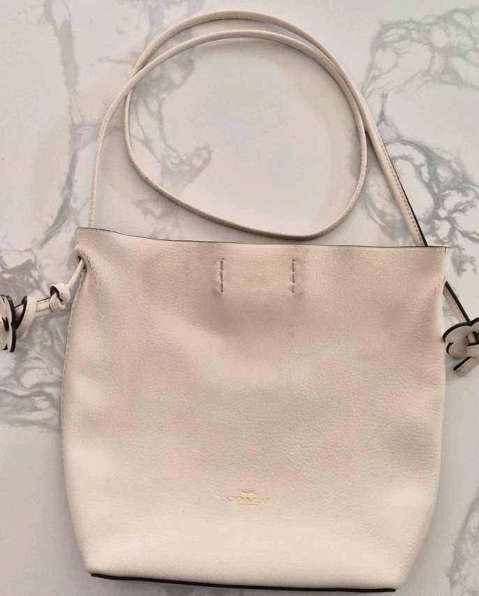 Coach Derby Women’s light weight Pebbled Chalk White Crossbody purse