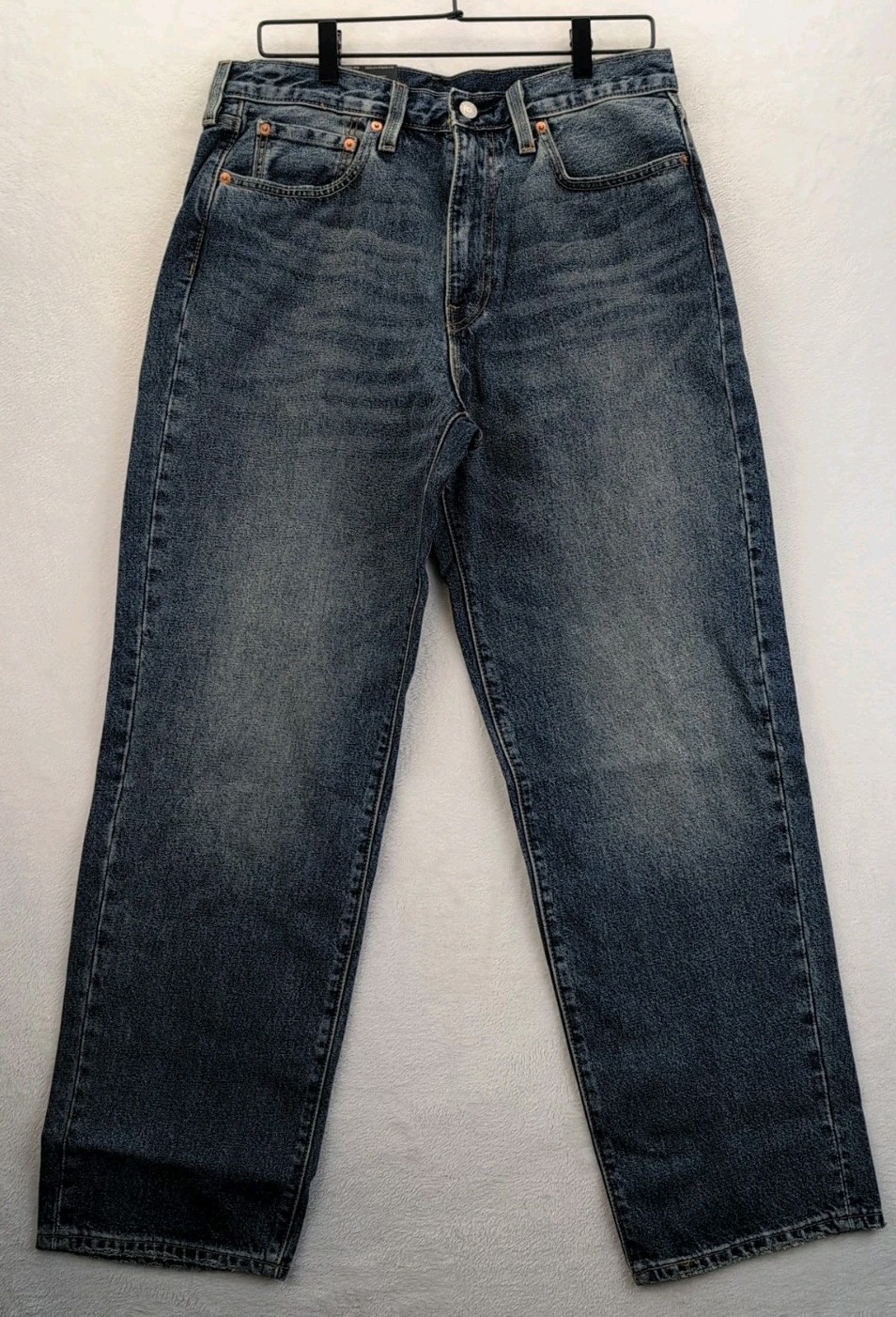 Levi’s Premium Lot 568 Loose Straight Medium Wash Jeans Men’s 32 X32 NWT