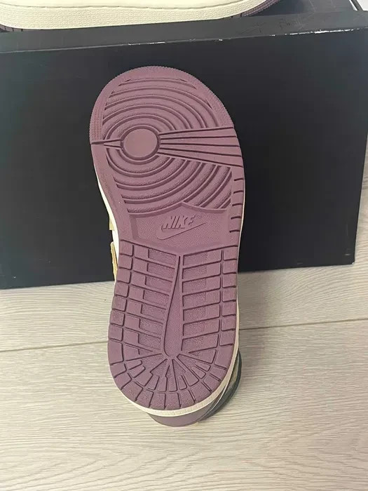 Size 5.5 – Air Jordan 1 Method of Make High Galactic Jade W