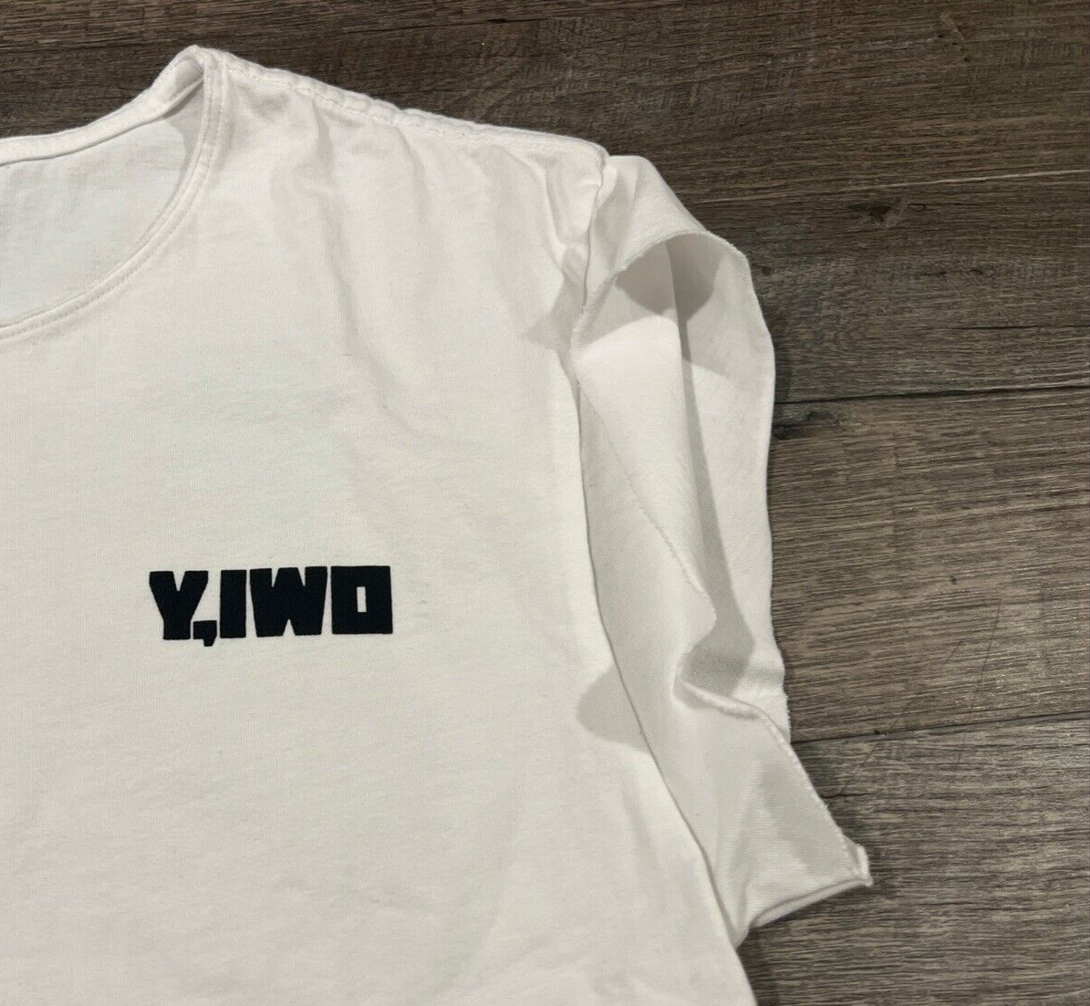Y,IWO (Yeah, I Work Out) Gym Muscle T Shirt Mens Size 3 White Raw Edge – NWOT
