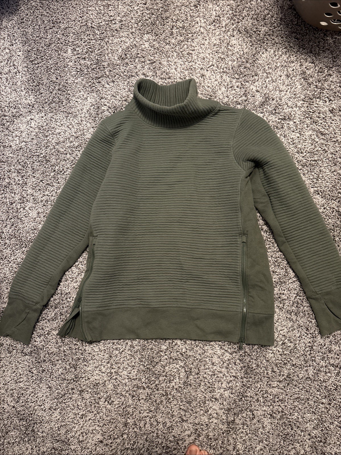 All in Motion Women’s Microfleece Pullover Sweatshirt Olive Green, Size Small