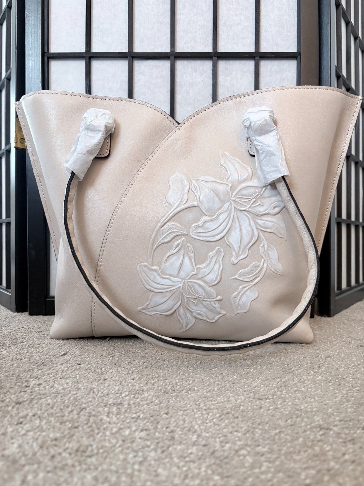 Patricia Nash Burnished Parisian Floral Toolel Chalk White Tote NWT