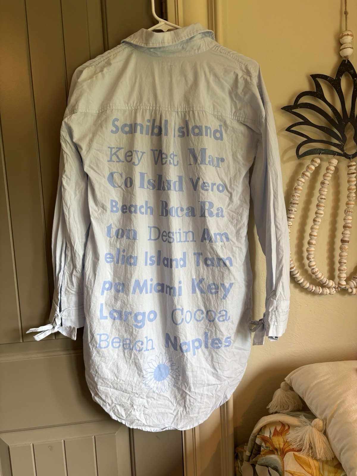 Women’s long Florida beach, tropical button down shirt, Clothes