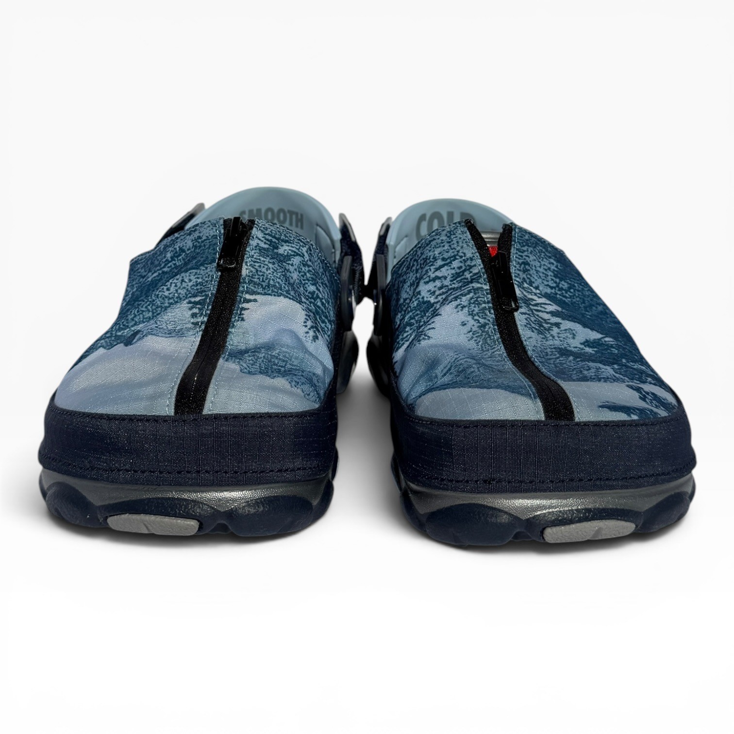 Crocs x Busch Light All Terrain Clogs Kids M4 W6 Insulated Blue Mountain Zip