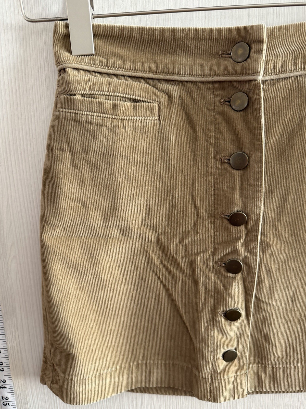 Wilfred Free Button Front Corduroy Mini Skirt Women’s Size 2 Brown Trendy #2681