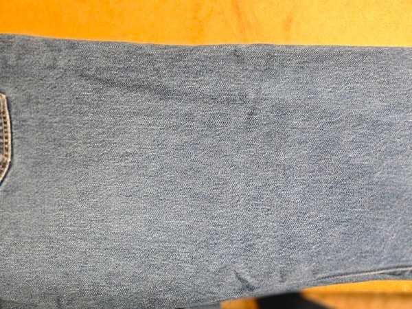 Levi 501 from 2004 501xx Made In Mexico Button Fly Denim Jeans 38×36.