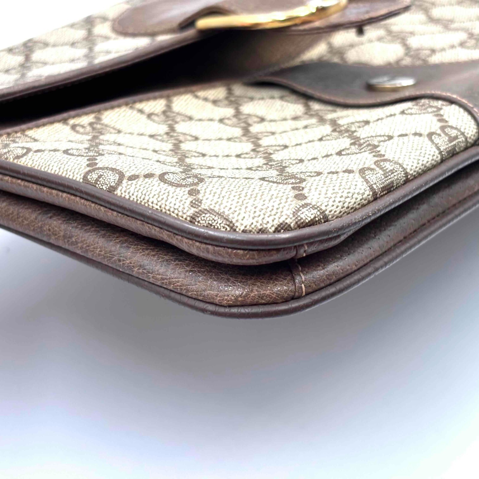 Vintage gucci Shoulder Bag Clutch Bag Purse GG PVC Leather Brown Authentic