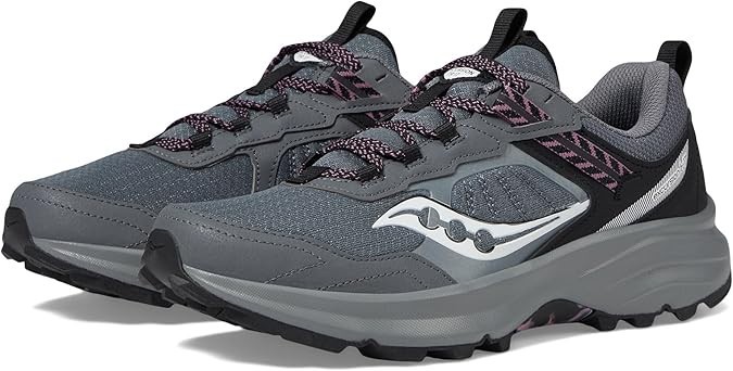 Saucony Excursion TR 17 women’s trail running shoes Size 9 Wide Worn once
