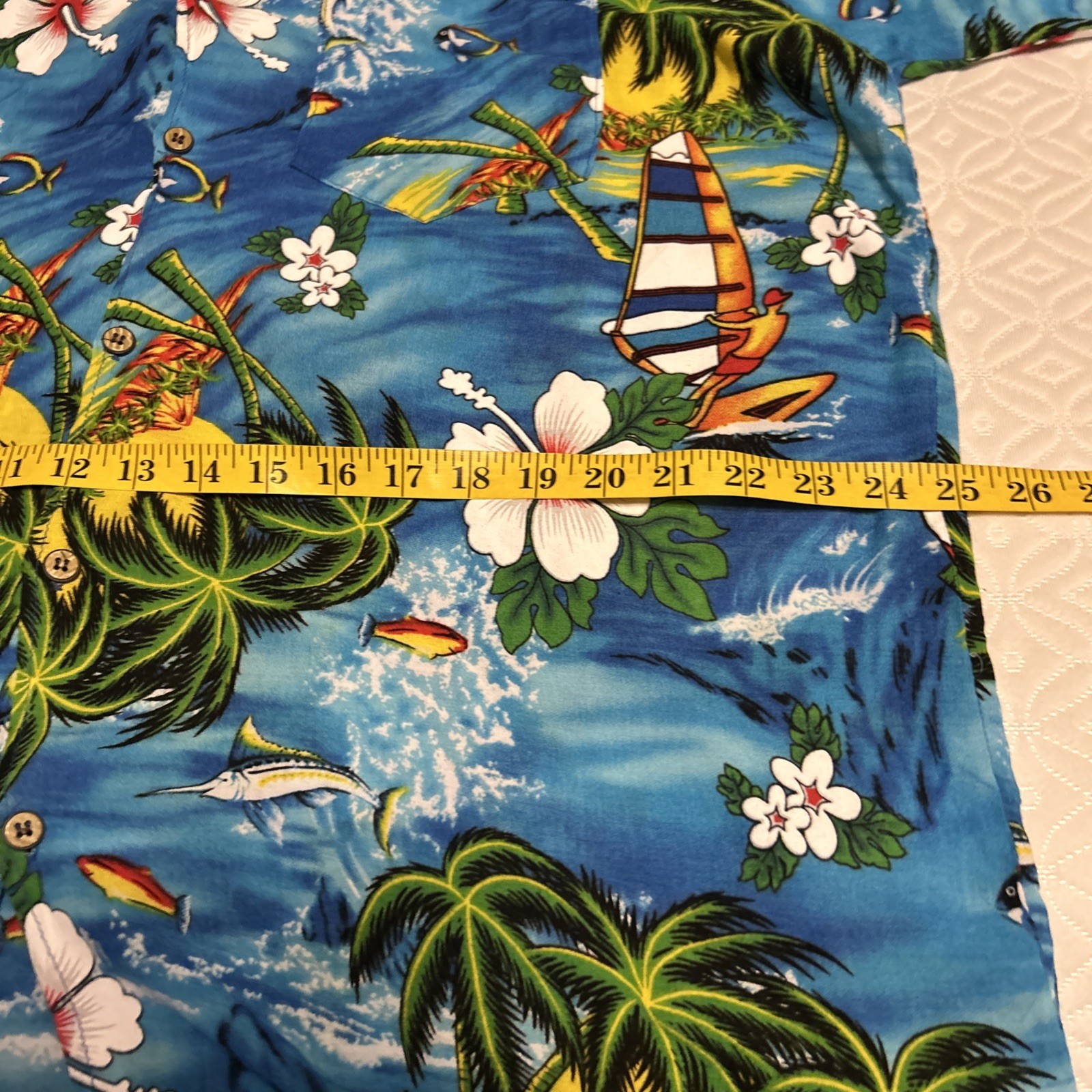 ISLAND EXPRESSIONS 100%RAYON hand wash Blue Button Front size XXXXL