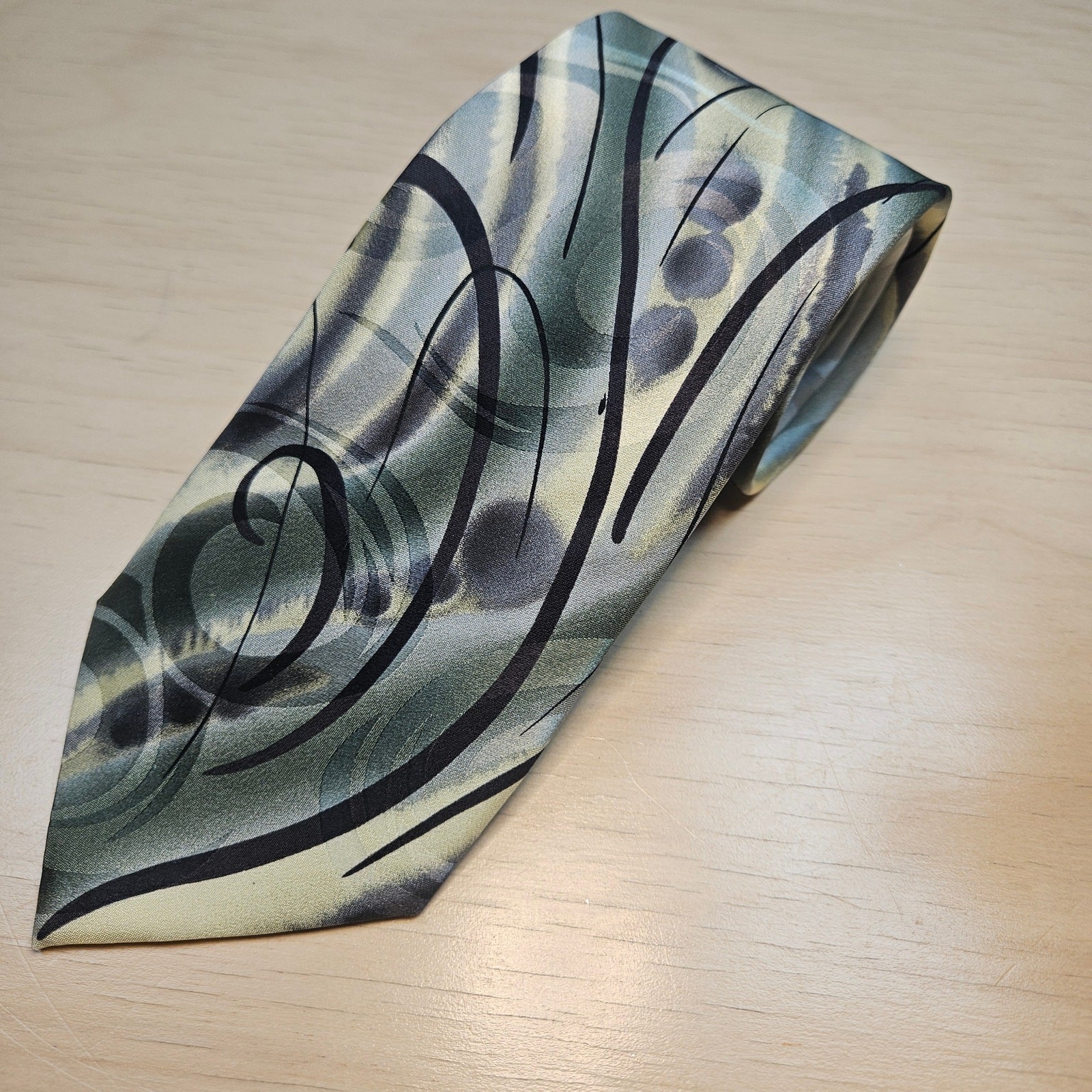 Vintage J. Garcia Sea Anemone Tidal Wave Limited Edition Collection 46 All Silk