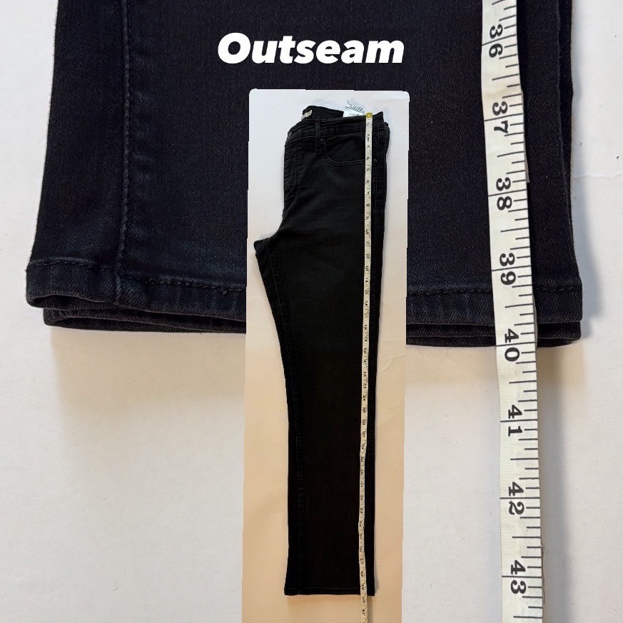 Levis 314 Shaping Straight Jeans Black Womens 31×30 Mid Rise Stretch Denim