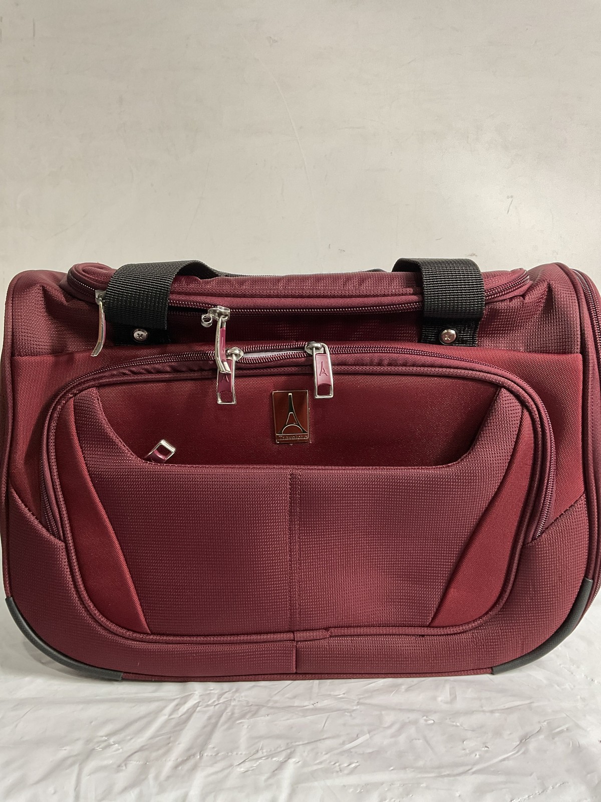 Travelpro Maxlite 5 Softside Lightweight Underseat Tote, Burgundy 18 Inch U13