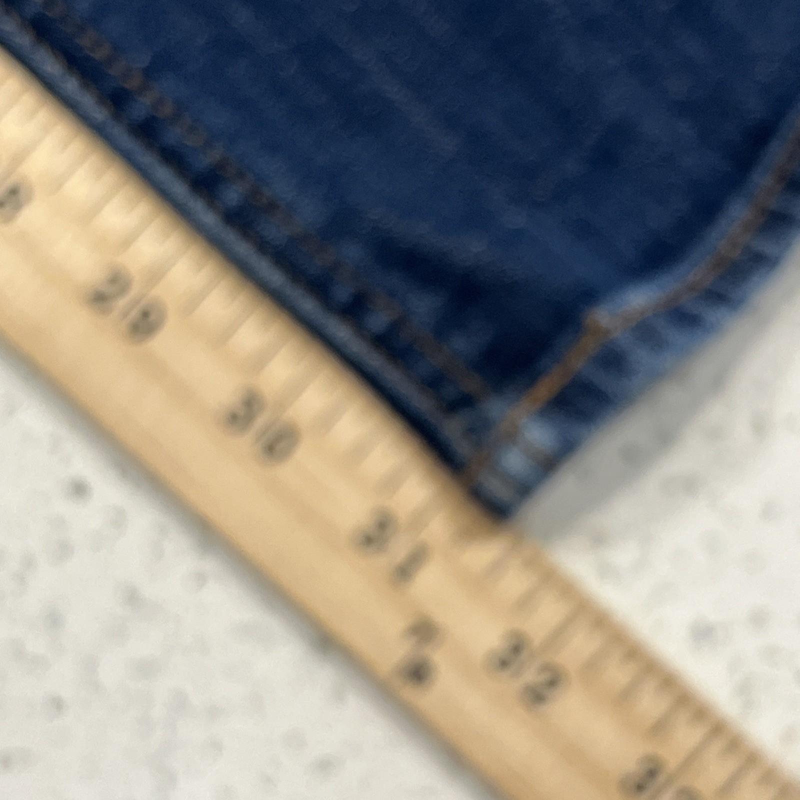 J Crew The Sutton Denim Jeans Men’s 38×32 Modern Casual Work Outdoor