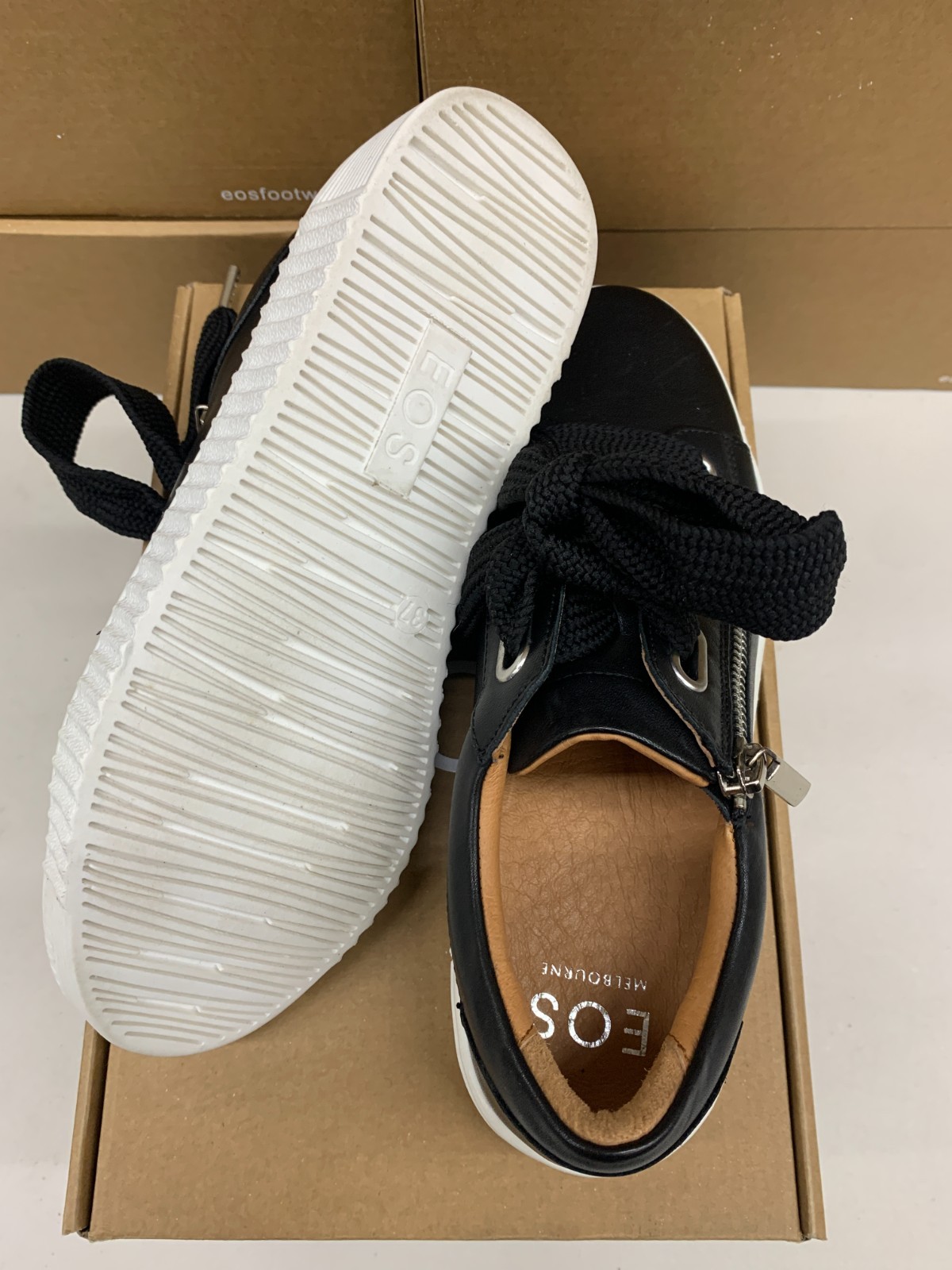 EOS Melbourne Jovi Leather Sneaker Women’s 37 38 39 40 41 42 Black White Shoe