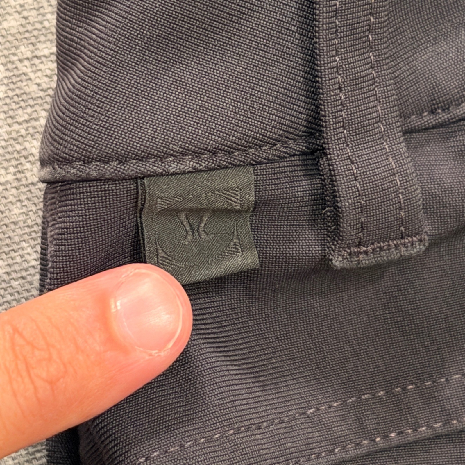 Lululemon ABC Pant Men 35×31 Charcoal Grey Black Five Pocket Performance Trouser