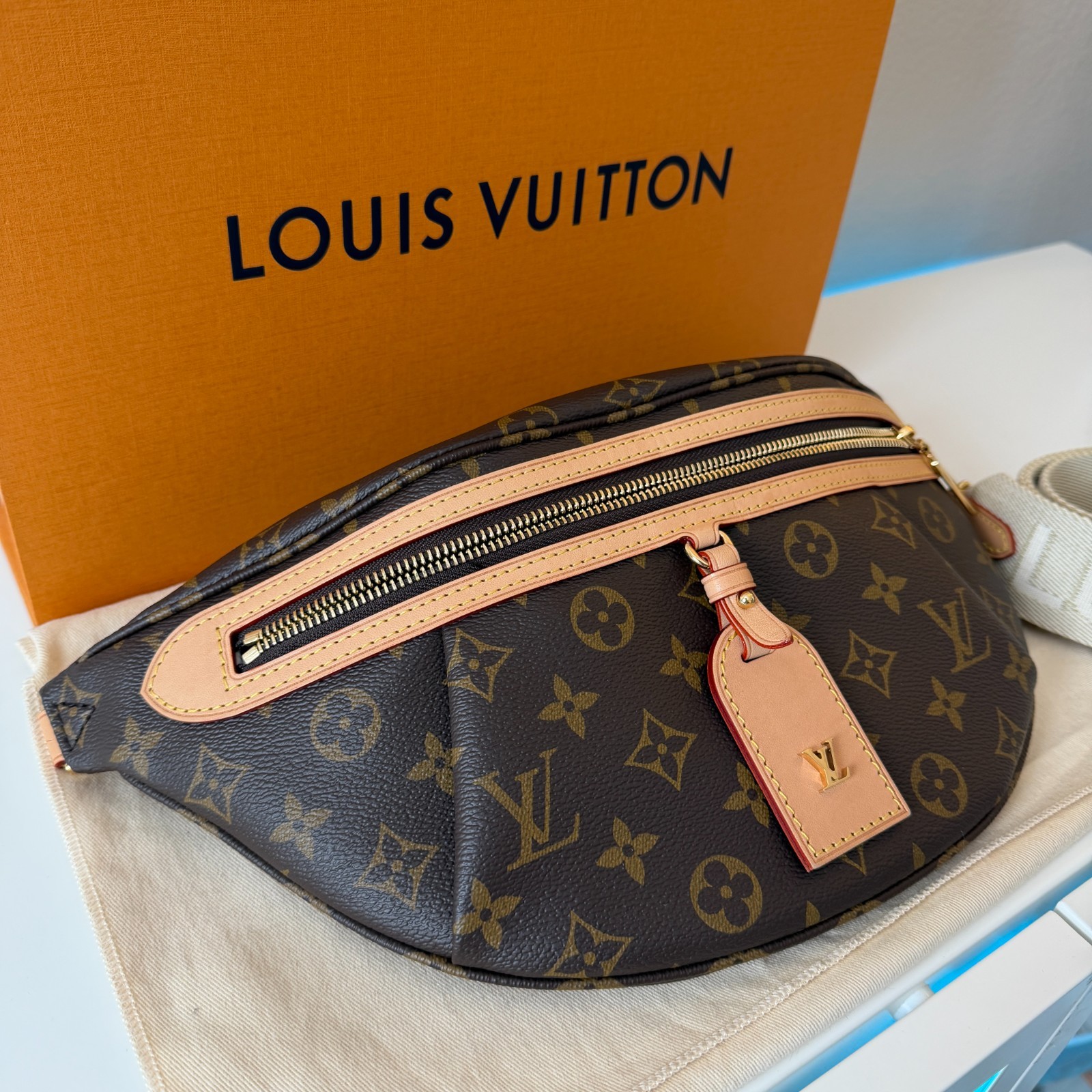 Louis Vuitton High Rise Bumbag Monogram Canvas AUTHENTIC Belt Bag Full Set NEW