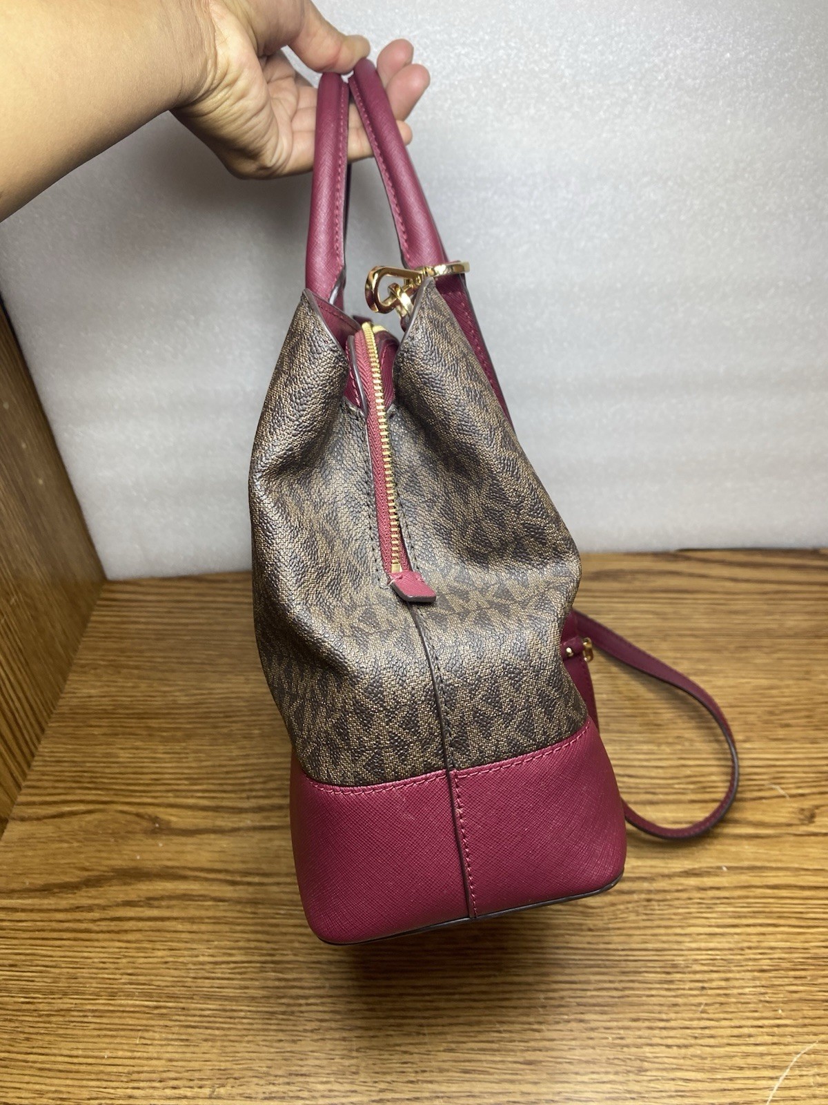 Michael Kors Savannah Signature Satchel Purse Brown Red Wine Cherry Gold