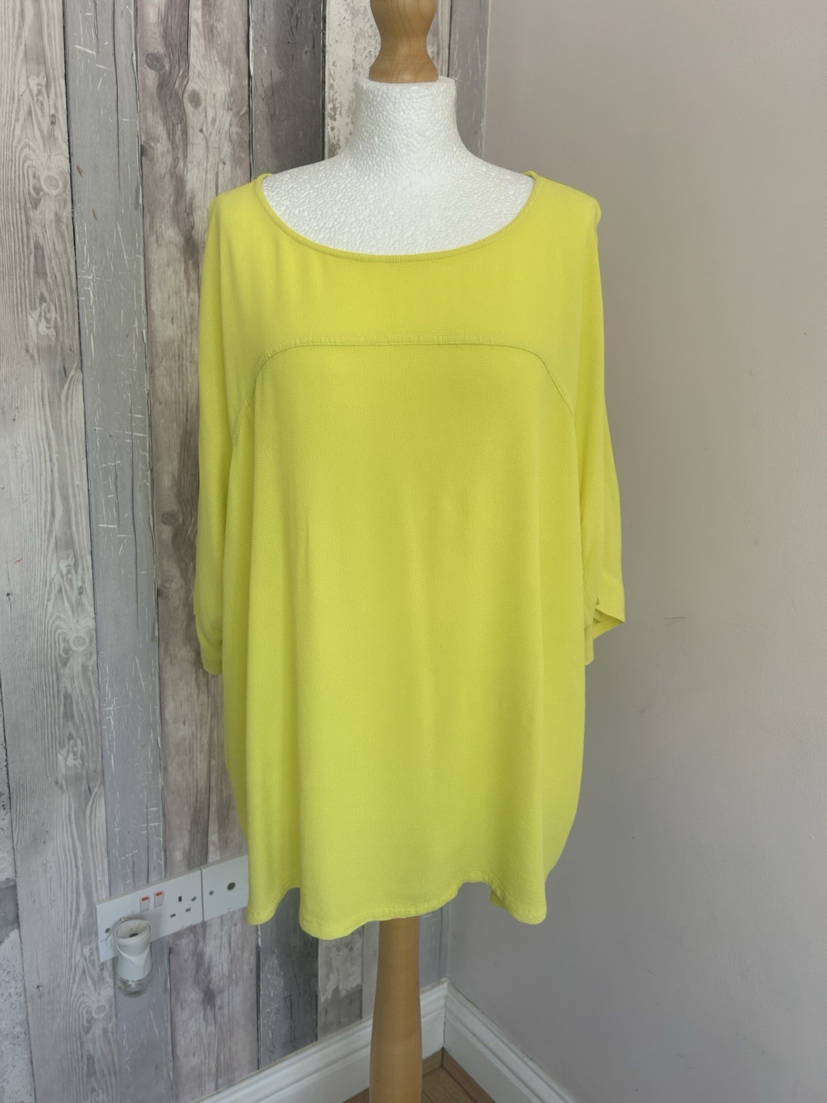 Sahara Top Women Size Med large Bright Yellow Oversized Slouchy Lagenlook