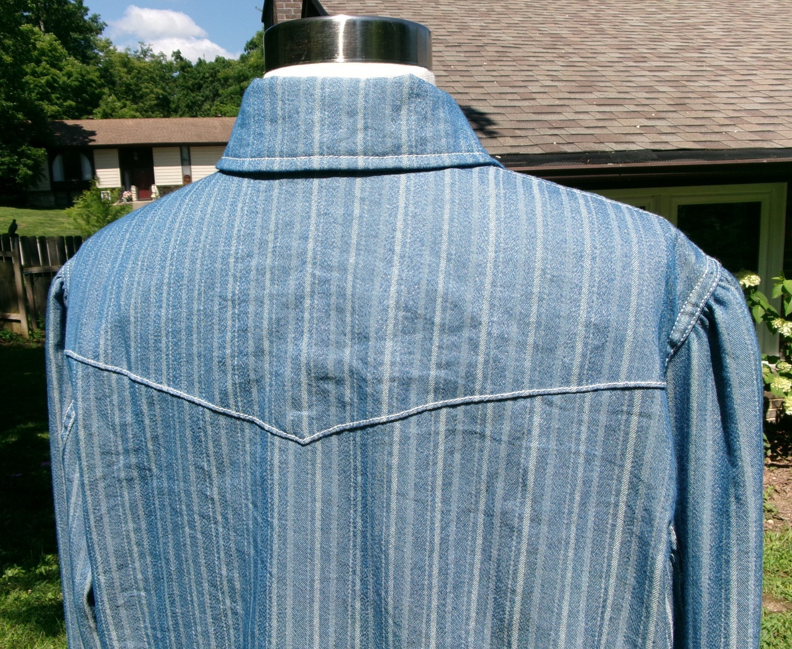 Double D Ranch Heath Denim Workshirt Top EUC XL