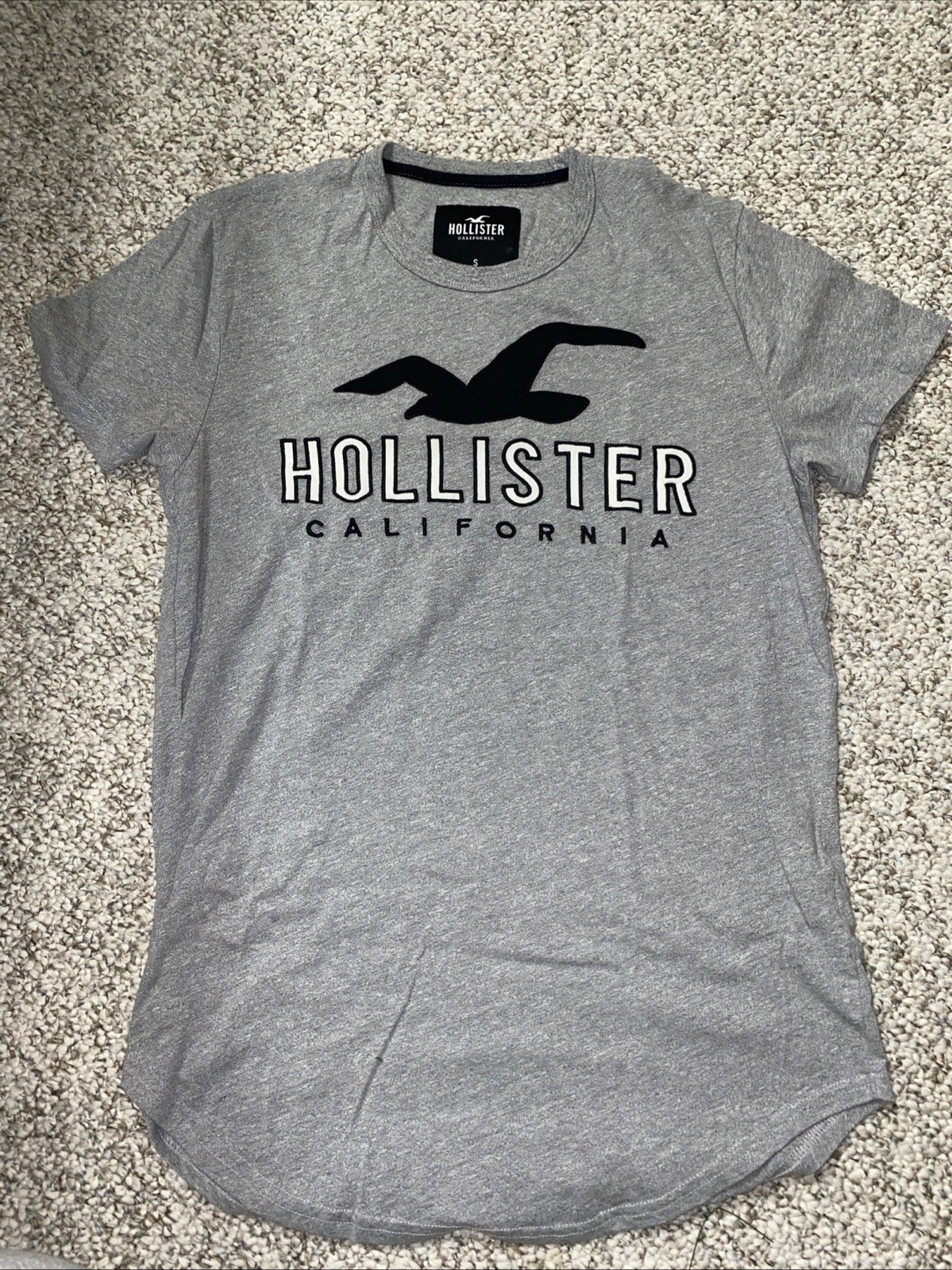 Hollister Unisex T-Shirts Small Short Sleeve Logo Crew Neck Tee Light/Dark Grey
