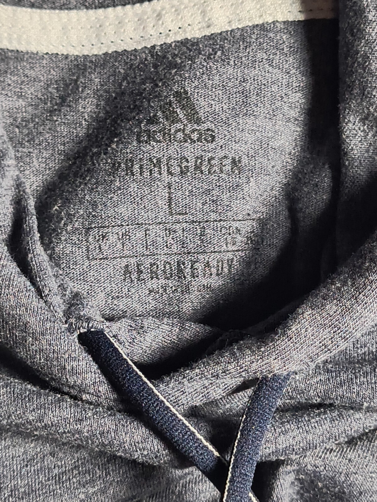 adidas Men’s Size L Essentials Logo Graphic Pouch Pocket Pullover Hoodie -…